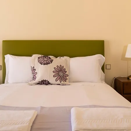 Santa Rita Guest house *